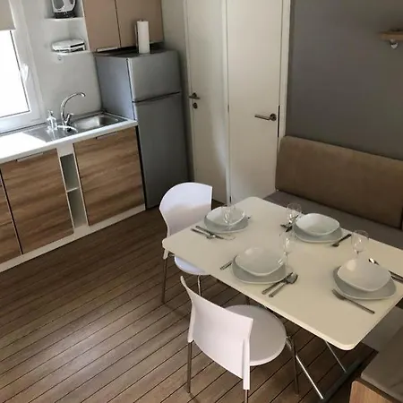 Apartment Mobile Ella