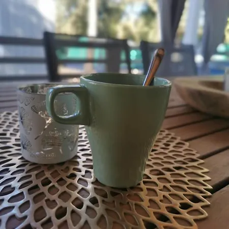 Mobile Ella Biograd Na Moru